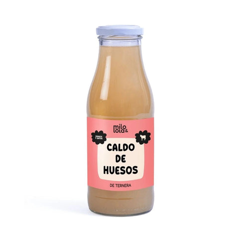 Alimento formato caldo para perros y gatos